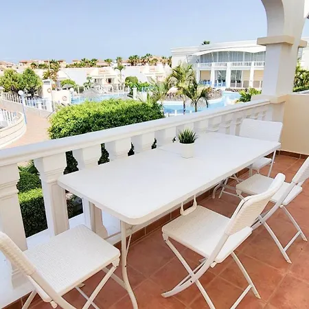 The Palms Poolview Balcony Apartment San Miguel de Abona