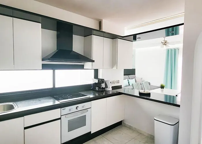 The Palms Poolview Balcony *