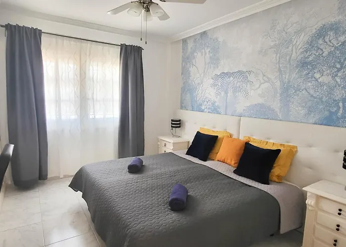 The Palms Poolview Balcony 아파트