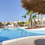 The Palms Poolview Balcony Apartment *
