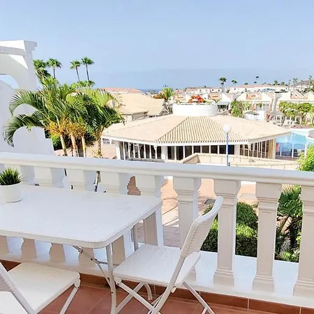 Apartamento The Palms Poolview Balcony San Miguel de Abona